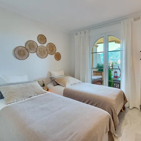 Senorio De Aloha In Puerto Banus Appartement Marbellac