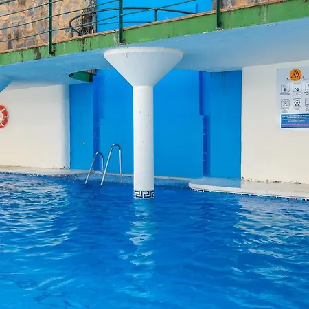 Senorio De Aloha In Puerto Banus *