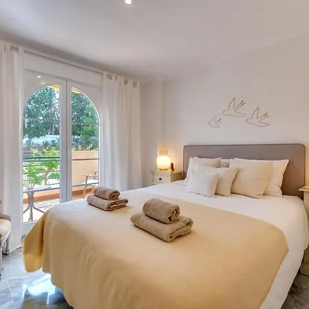 Senorio De Aloha In Puerto Banus 马尔韦利亚