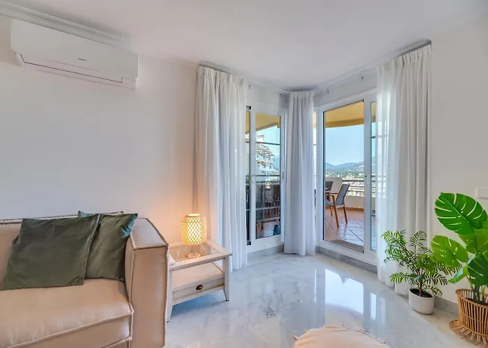 Senorio De Aloha In Puerto Banus *